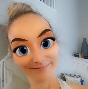 Meet your Posher, Angie